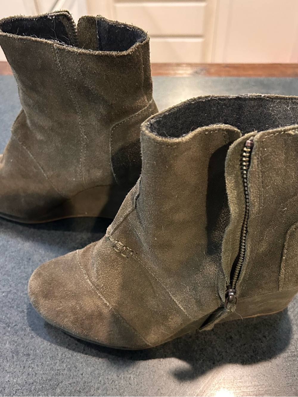 Toms Olive Brown Suede Wedge Ankle Boots